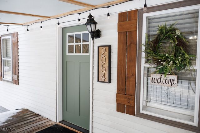 2054 Maplewood Road, Stow, OH 44224