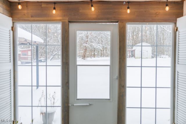 2054 Maplewood Road, Stow, OH 44224