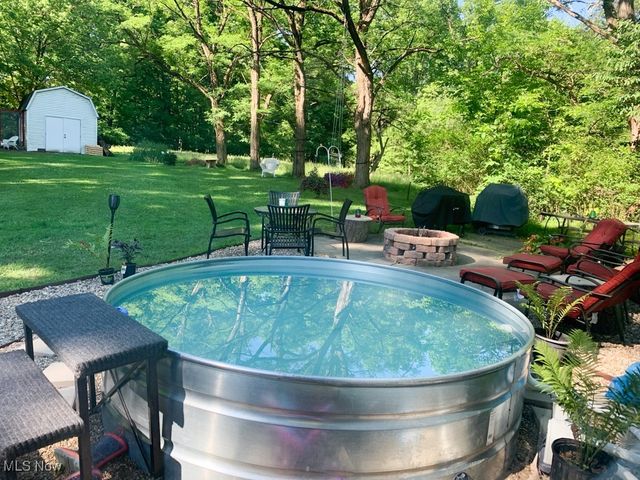 2054 Maplewood Road, Stow, OH 44224