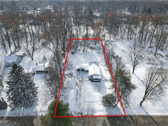 2054 Maplewood Road, Stow, OH 44224