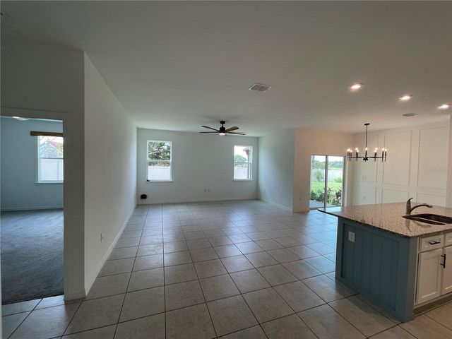 689 CROWN ROSE DRIVE, Eagle Lake, FL 33839