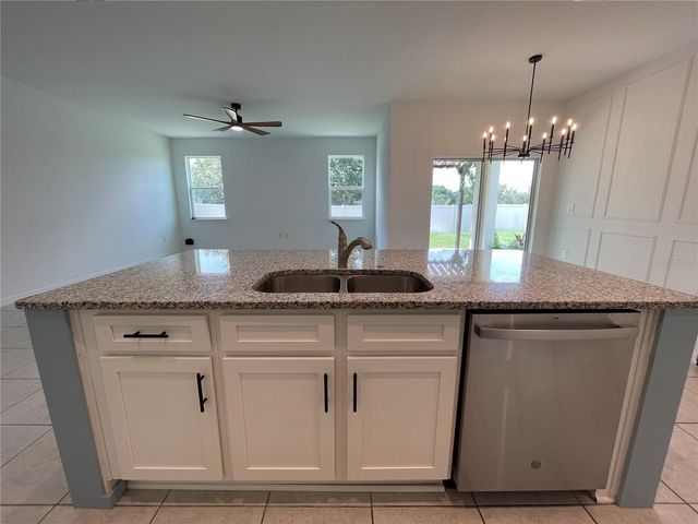 689 CROWN ROSE DRIVE, Eagle Lake, FL 33839