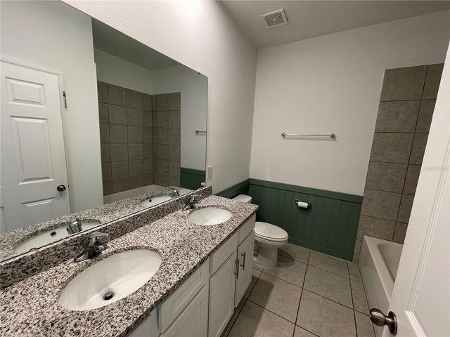 689 CROWN ROSE DRIVE, Eagle Lake, FL 33839