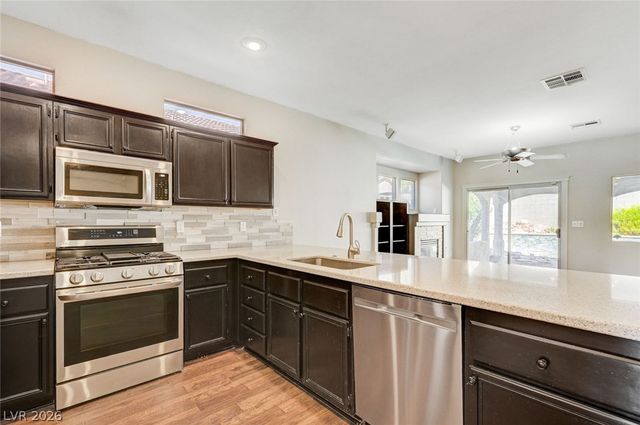 2777 Gallant Hills Drive, Las Vegas, NV 89135
