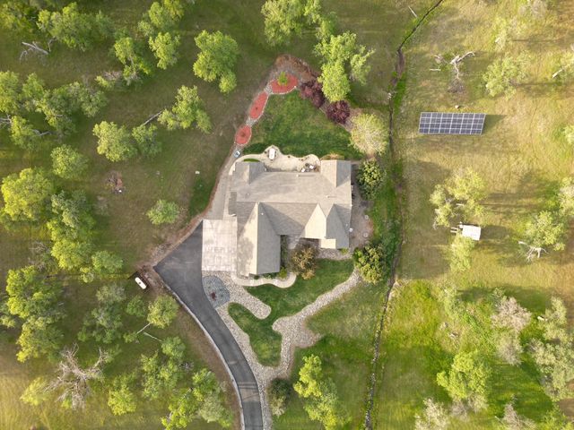20700 Bernard Way, Redding, CA 96003