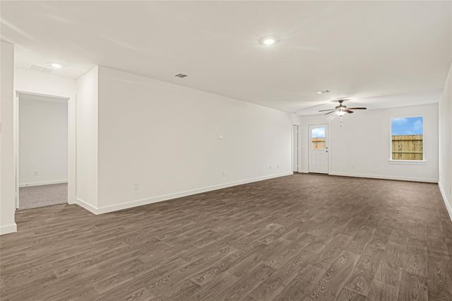 10639 Dogwood Sky Drive, Beasley, TX 77417
