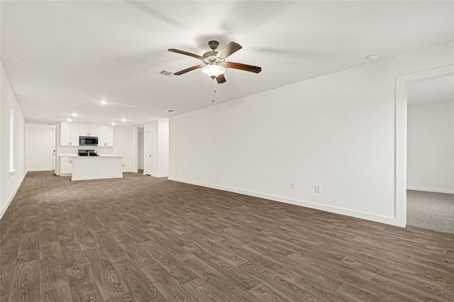 10639 Dogwood Sky Drive, Beasley, TX 77417