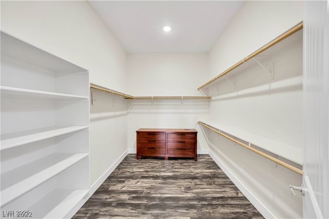 7458 McLeod Drive, Las Vegas, NV 89120