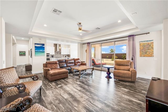 7458 McLeod Drive, Las Vegas, NV 89120