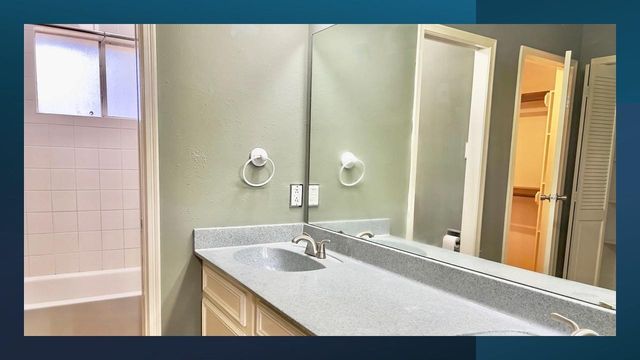 439 Woodrail Drive, Houston, TX 77598