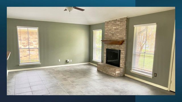 439 Woodrail Drive, Houston, TX 77598