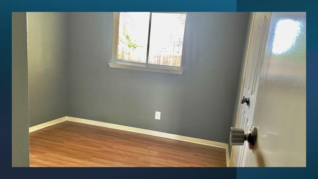 439 Woodrail Drive, Houston, TX 77598