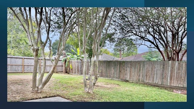 439 Woodrail Drive, Houston, TX 77598