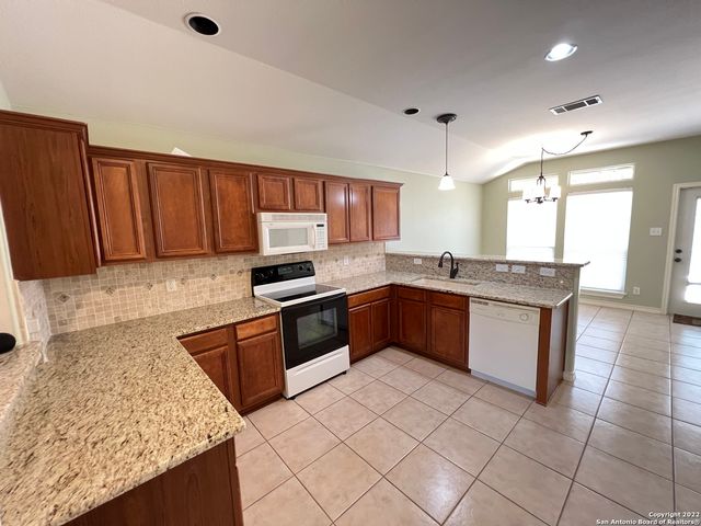 1303 BLUFF FOREST, San Antonio, TX 78248
