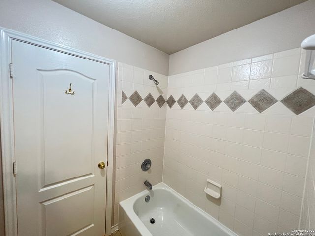 1303 BLUFF FOREST, San Antonio, TX 78248