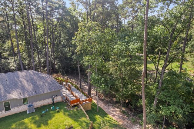 205 Tall Pine, Livingston, TX 77351