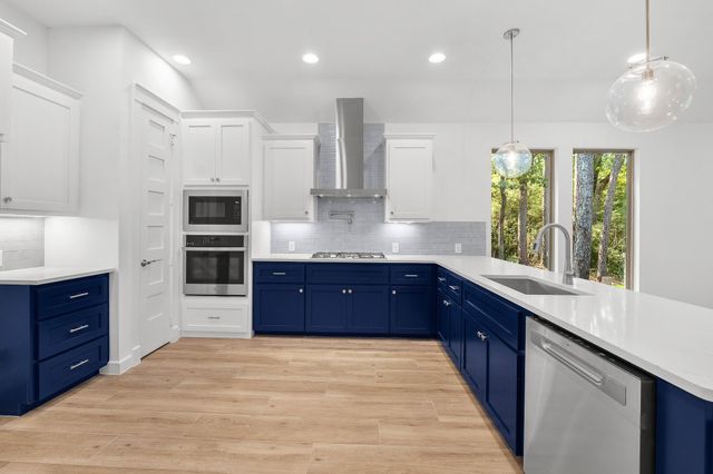 205 Tall Pine, Livingston, TX 77351