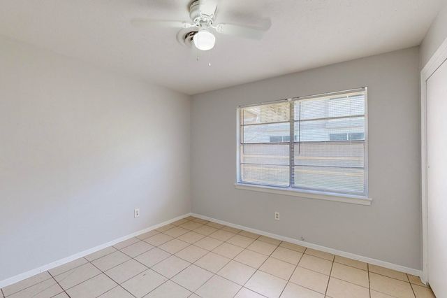 220 W Union Bower Road, Irving, TX 75061