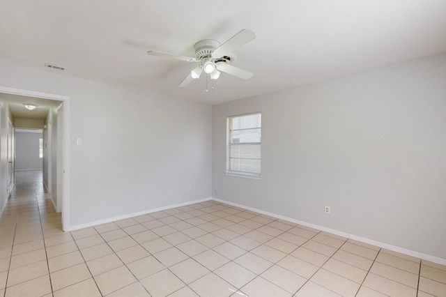 220 W Union Bower Road, Irving, TX 75061