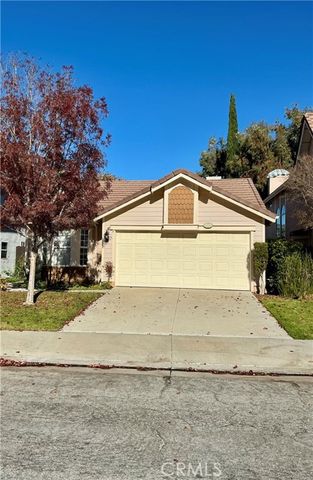 19849 Collins, Canyon Country (santa Clarita), CA 91351
