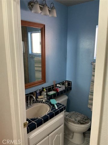 19849 Collins, Canyon Country (santa Clarita), CA 91351