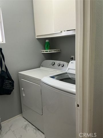 19849 Collins, Canyon Country (santa Clarita), CA 91351