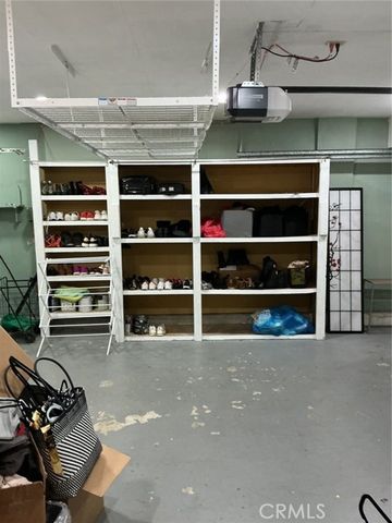 19849 Collins, Canyon Country (santa Clarita), CA 91351