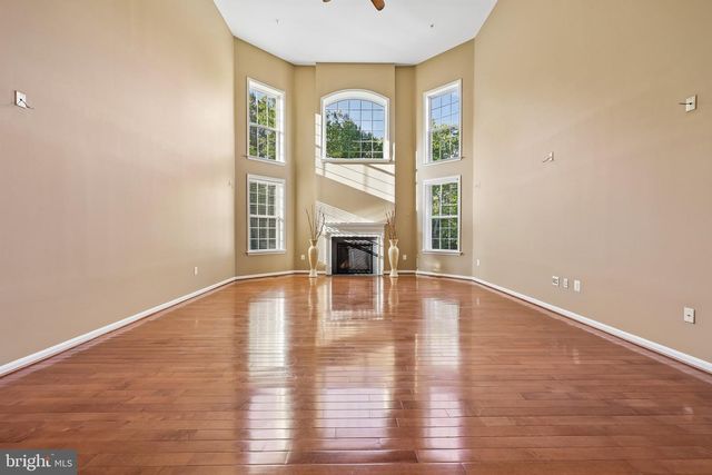 80 SCOTTS FORD LN, Fredericksburg, VA 22406