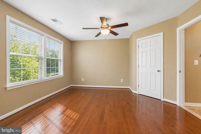 80 SCOTTS FORD LN, Fredericksburg, VA 22406