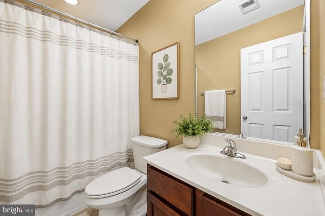 80 SCOTTS FORD LN, Fredericksburg, VA 22406