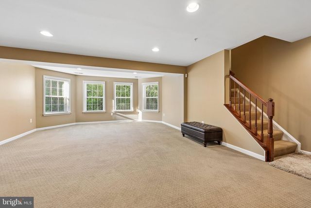80 SCOTTS FORD LN, Fredericksburg, VA 22406