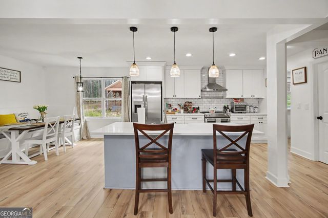 6898 Lakeshore Drive, Douglasville, GA 30135