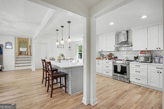 6898 Lakeshore Drive, Douglasville, GA 30135