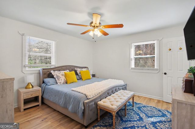 6898 Lakeshore Drive, Douglasville, GA 30135