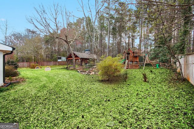 6898 Lakeshore Drive, Douglasville, GA 30135