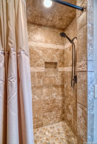 1575 Mountain Valley Drive, Concan, TX 78838