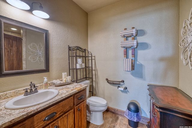 1575 Mountain Valley Drive, Concan, TX 78838