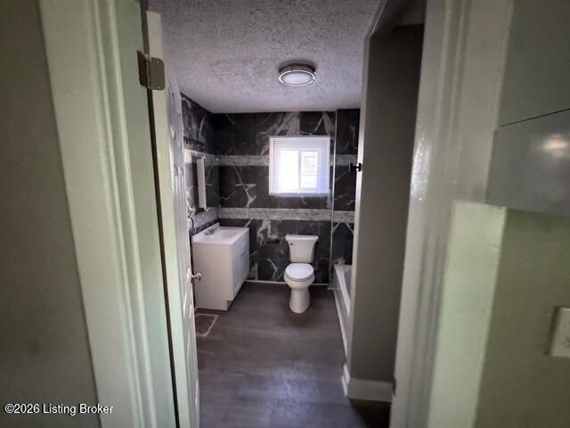 2243 Date St, Louisville, KY 40210