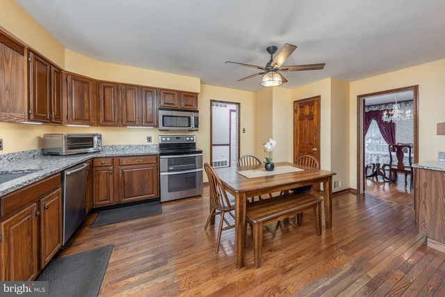 2302 FERNWOOD AVE, Atco, NJ 08004
