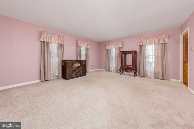 2302 FERNWOOD AVE, Atco, NJ 08004