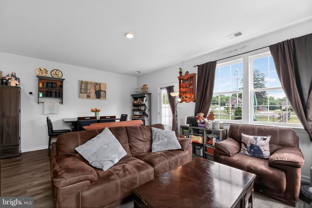 2 ARLOTTA ST, Glassboro, NJ 08028