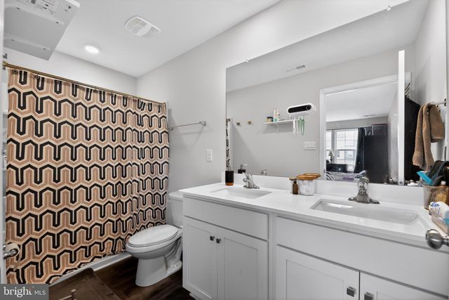 2 ARLOTTA ST, Glassboro, NJ 08028