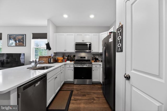 2 ARLOTTA ST, Glassboro, NJ 08028