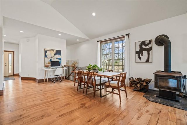 1404 E 183rd Street, Belton, MO 64012