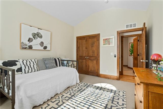 1404 E 183rd Street, Belton, MO 64012