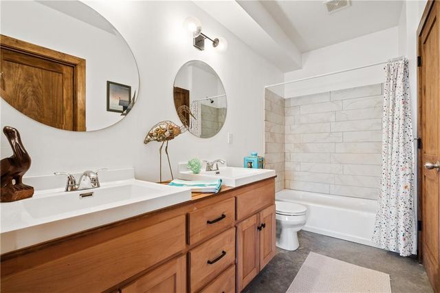 1404 E 183rd Street, Belton, MO 64012