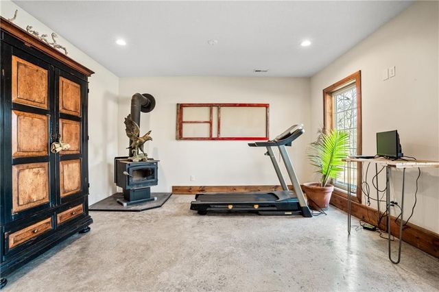 1404 E 183rd Street, Belton, MO 64012