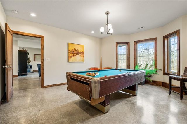 1404 E 183rd Street, Belton, MO 64012