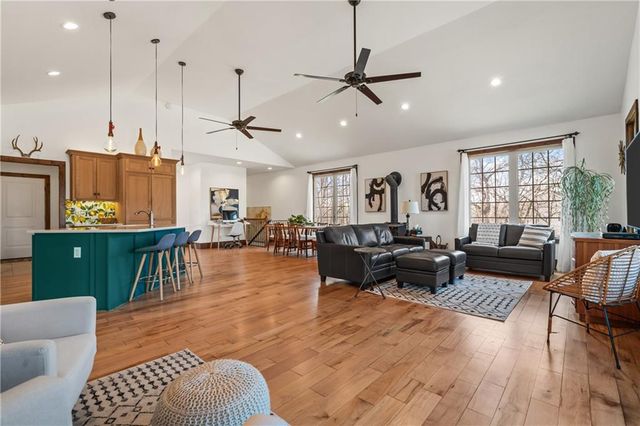 1404 E 183rd Street, Belton, MO 64012