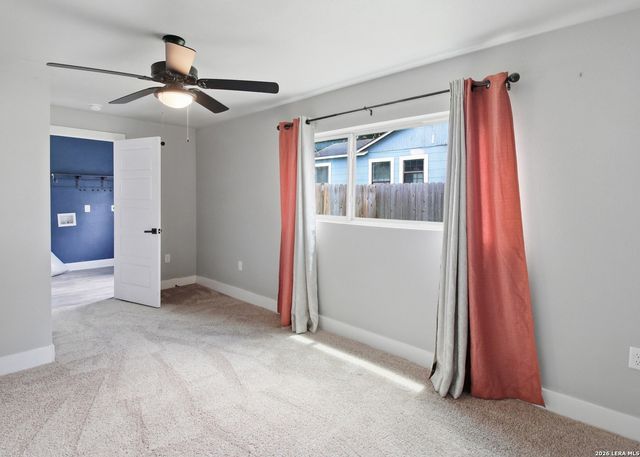 204 AERO AVE, Schertz, TX 78154